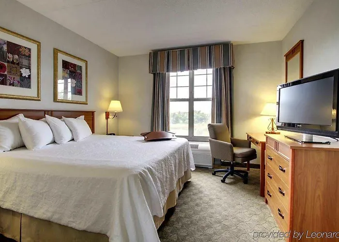 Hampton & Chicago/aurora Hotel Aurora